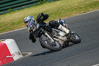 enduro-digital-images;event-digital-images;eventdigitalimages;mallory-park;mallory-park-photographs;mallory-park-trackday;mallory-park-trackday-photographs;no-limits-trackdays;peter-wileman-photography;racing-digital-images;trackday-digital-images;trackday-photos